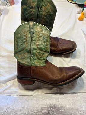 Laredo Men's 13D Brown and Green Leather Square Toe Western Cowboy Boots